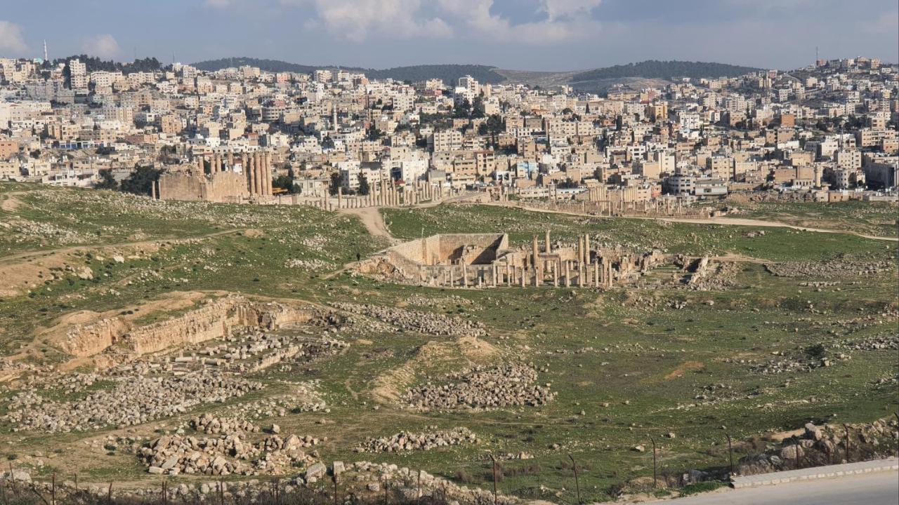 Hadrian'S Arch Otel Ceraş Dış mekan fotoğraf
