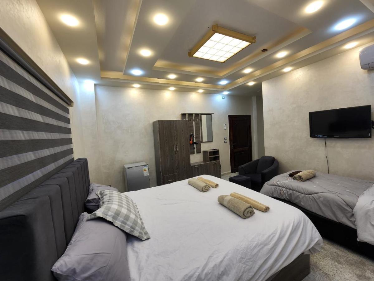 Hadrian'S Arch Otel Ceraş Dış mekan fotoğraf